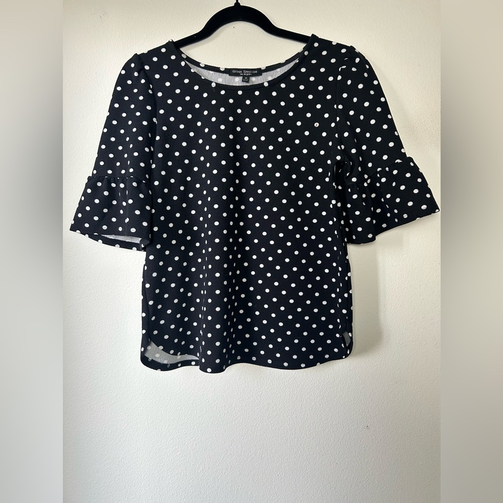 Blouse Green envelope Size M Black and White